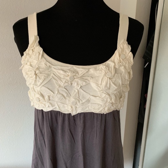 Mystere cream and gray dress size M - Picture 4 of 5